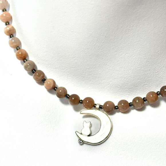 Peach Moonstone Silver Cat on the Moon Necklace, Genuine Gemstone Beaded Choker - Picture 1 of 14